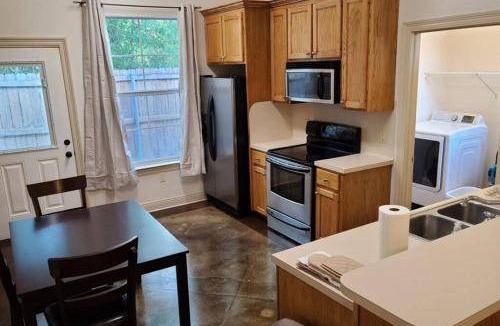 Pine Grove Apartment | 116 m² Apartment ∙ 2 bedrooms ∙ 6 guests