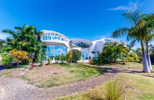 Cocoplum Villa | 163 m² Villa ∙ 4 bedrooms ∙ 8 guests
