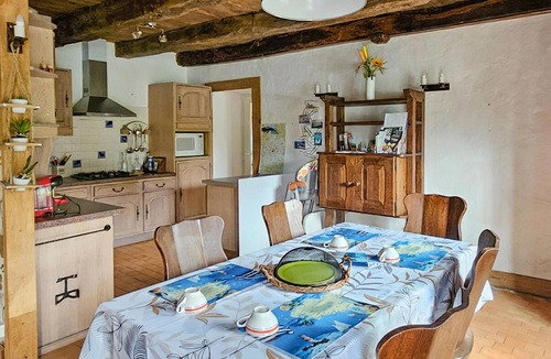 Noyal-Sous-Bazouges House | 2 bedroom gorgeous home in Noyal-Sous-Bazouges