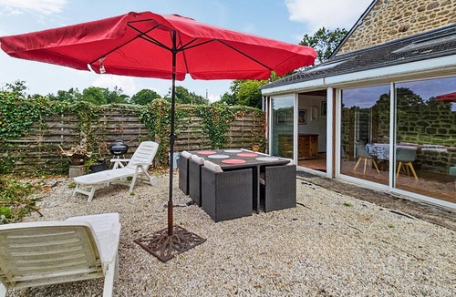 Noyal-Sous-Bazouges House | 2 bedroom gorgeous home in Noyal-Sous-Bazouges