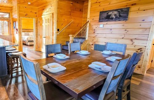 Chalet Village North House | 3 Lazy Bears Chalet