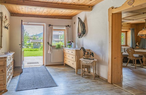 Feuring House | 300 m² House ∙ 13 bedrooms ∙ 27 guests