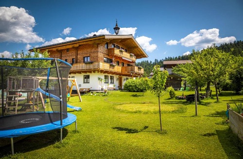 Abtenau Apartment | 51 m² Apartment ∙ 2 bedrooms ∙ 5 guests