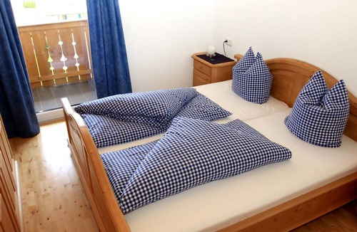 Oberperfuss Apartment | 75 m² Apartment ∙ 2 bedrooms ∙ 6 guests