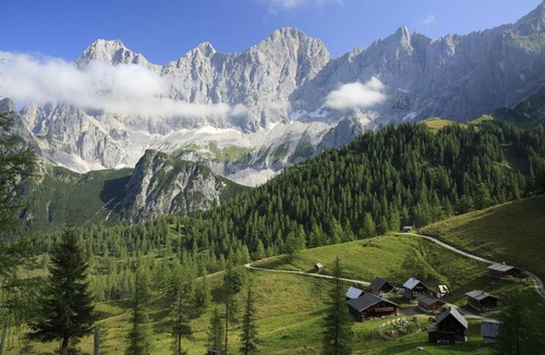 Ramsau am Dachstein Apartment | 80 m² Apartment ∙ 2 bedrooms ∙ 4 guests