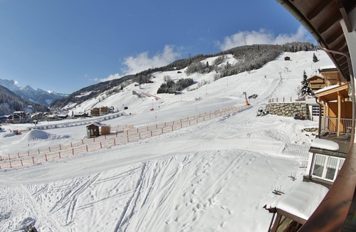 Gerlos Apartment | Apartment-Comfort-Private Bathroom-Mountain view