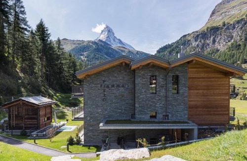 Zermatt Ski Chalet | Apartment in Chalet Pizzo Fiamma