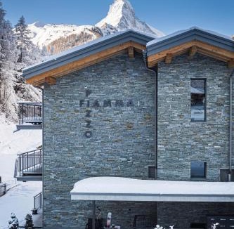Zermatt Ski Chalet | Apartment in Chalet Pizzo Fiamma