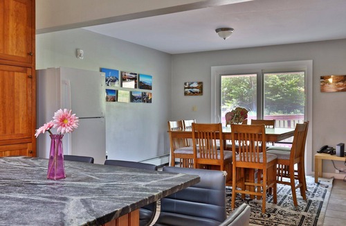 Killington Ski Chalet | Bigelow Chalet at Killington: 8BR/4.5 BA Pet Friendly Home w/Hot Tub, Fireplace.