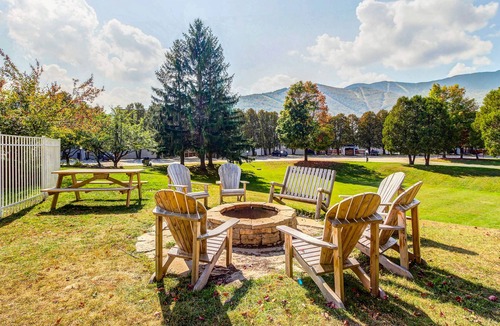 Warren Condo | Bridges Resort Condo with Pools, Hot Tub, Gym, Tennis - Near Ski Slopes