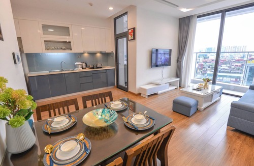 Ngoc Khanh Apartment | căn hộ 2 phòng ngủ ấm áp tại vinhomes metropolis