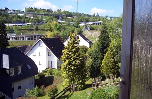 Winterberg Apartment | Central apartment at the bike arena, ski carousel and bobsleigh run