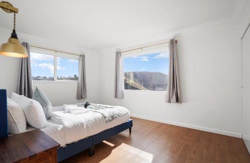 Pacifica Apartment | Charming 2BR Coastal Getaway in Pacifica
