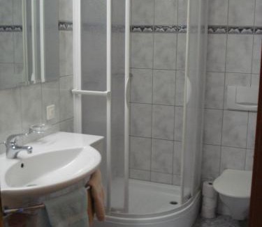 Ravaisch Apartment | Chasa Valetta