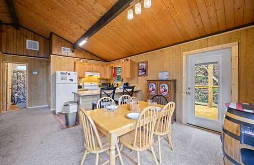 Chalet Village Cabin | Cozy Cabin, Sits on Amazing Creek, Fire Pit, Close to Downtown Gatlinburg & Ober