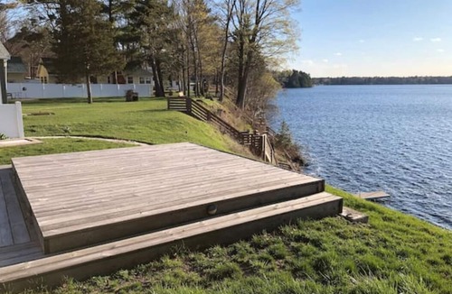 Newaygo Cottage | Croton Lake Front Cottage - Sunsets, water & a great cottage