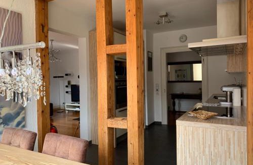 Metzingen Apartment | Deluxe Business City Apartments Metzingen Villa Landenberger