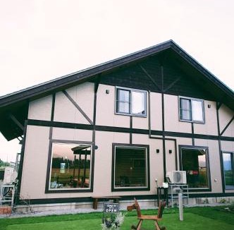Nakafurano Ski Chalet | easelog 中富良野山居木屋 距離富良野滑雪场15分钟車程