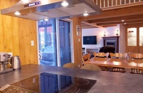 Orford Ski Chalet | Family chalet and SPA near Mont Orford