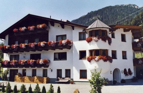 Sankt Anton am Arlberg Apartment | Feuerstein I