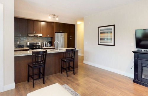 Harrison Hot Springs Apartment | Four Bedroom Penthouse Suite with Lakeview - Harrison Lake View Suites