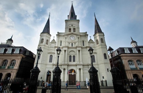 French Quarter Apartment | French Quarter Delight 1