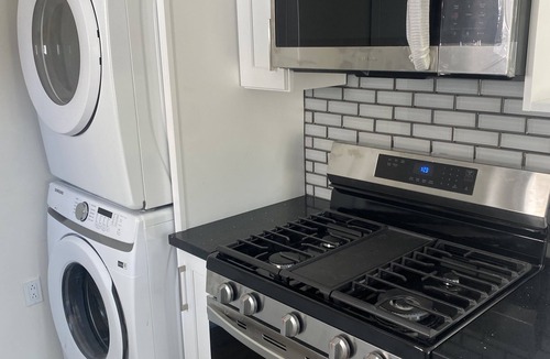 Atwater Village Condo | Fully Remodeled 2 bedroom unit in Atwater Village, Los Angeles.n