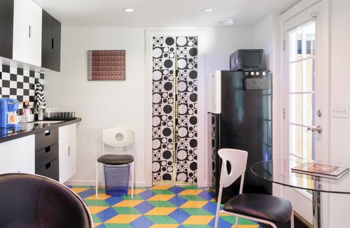 Sunset Junction Apartment | Fun Pop-Art Pad in Silver Lake, Huge Balcony with Park View