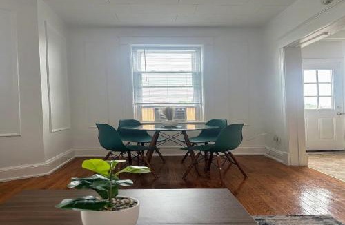 Seward Place Apartment | Great Value Unit in Union A12