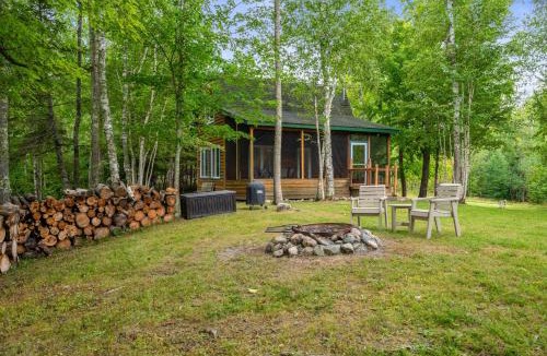 Bigfork House | Hatch Lake Tiny House - Get Up North Retreats