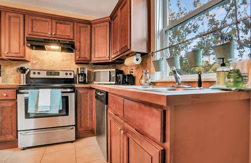 Downtown Historic District House | Heart of Downtown St. Aug, Walk Everywhere!