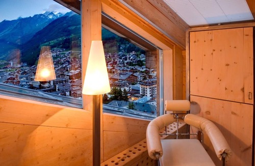 Zermatt Apartment | Heinz Julen Penthouse - A luxurious 4 bedroom Chalet located in Zermatt