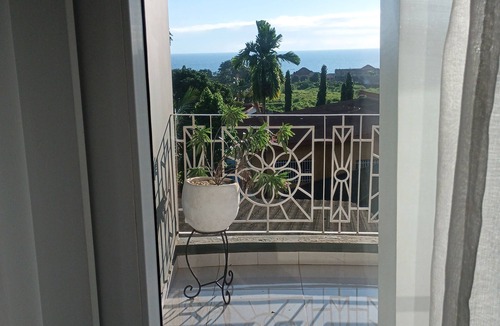 Freetown Apartment | HIMMA'S Superior Luxury Apartments with stunning Sea and mountain views