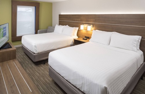 White River Junction Hotel | Holiday Inn Express Hotel & Suites White River Junction by IHG