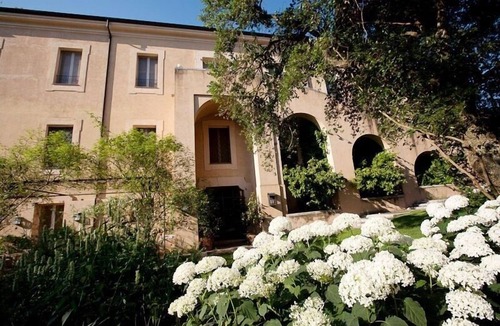 Cori Villa | holiday vacation large villa rental italy, lazio, near rome, pool, air conditioning, gardens, view, large estate, castle