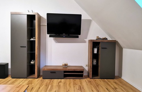 Hildesheim District Apartment | Holidays in Sarstedt am Bruchgraben