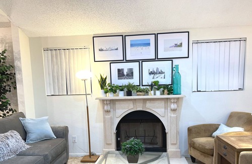 Atwater Village House | Hollywood/LA Central 4 bedroom/3 bathroom 2000+ sqft house