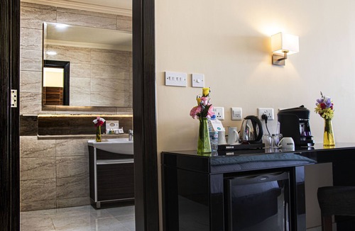 Freetown Hotel | Home Suites Boutique Hotel Freetown