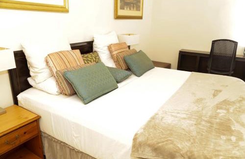Freetown Hotel | HOTEL MALLIKA COMPANY, SL
