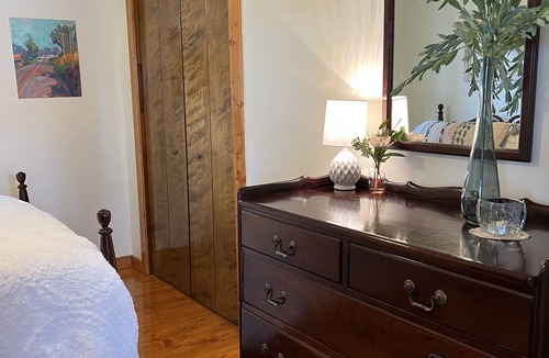 Six Lakes Cottage | Keeney Kottage