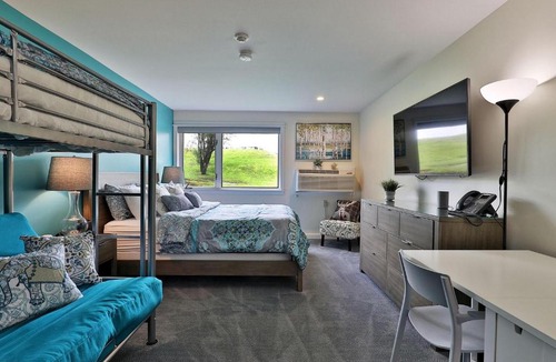 Killington House | Killington Center Inn & Suites by Killington VR - Studios