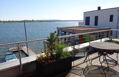 Kahnsdorf Apartment | Lagrette Ferienwohnung am Hainer See