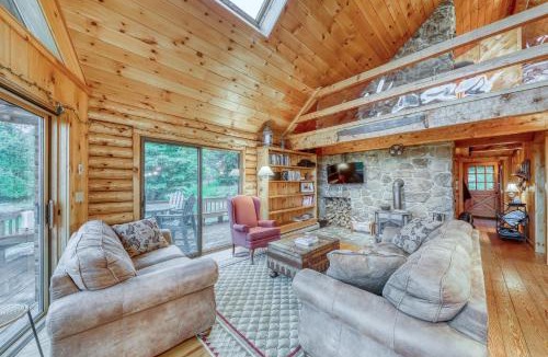 Andover House | Log Cabin with a View