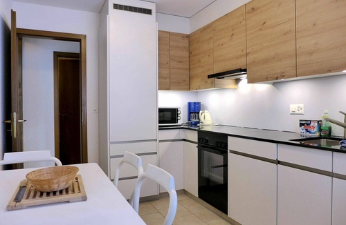 Beatenberg Apartment | Lovely apartment for 4 guests with WIFI, TV, balcony and panoramic view