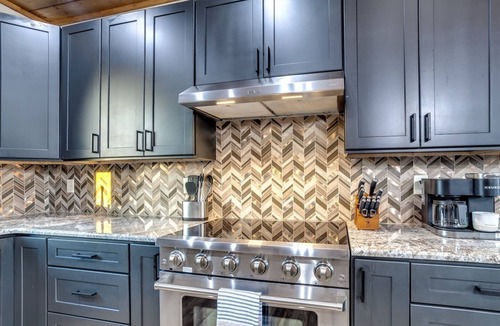 Chalet Village North Cabin | Luxury Chalet | Views | Hot Tub | Theater Room | Game Room