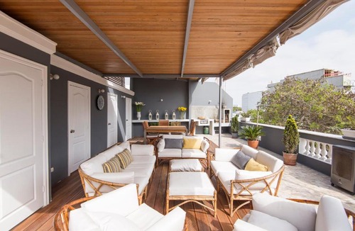 Armendariz Apartment | Manor House Lima