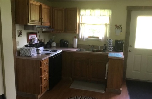 Waterbury Apartment | Meadows Mountains and more