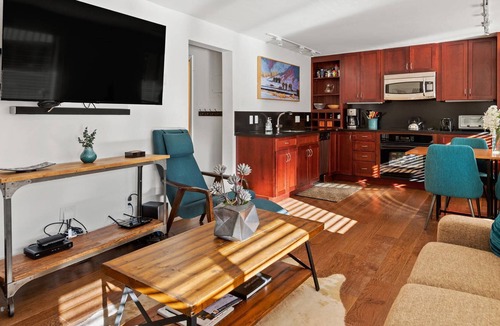 Aspen Condo | New Listing! Stylish & Convenient Aspen Rental. Wood FP, Heated Outdoor Pool. 3 Blks To Town/Lift