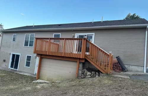 Montville House | nModern 3-Bedroom Retreat Near Parks & Casinos