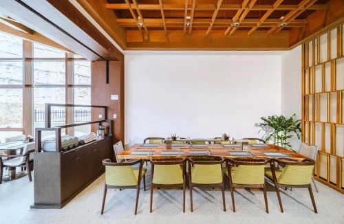Chongli County Apartment | Oakwood Suites Chongli
